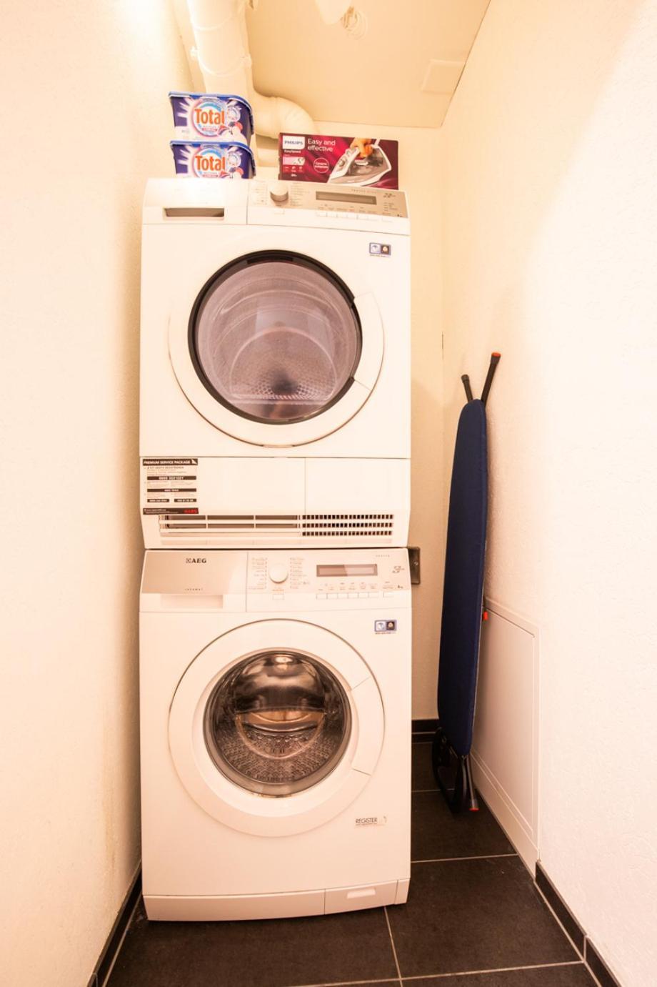 Special Einstein I Apartment Basel, Messe Kleinbasel 10-Star Екстер'єр фото