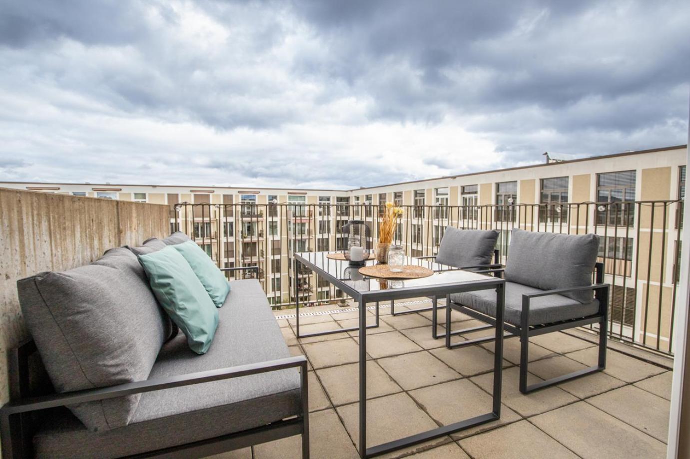 Special Einstein I Apartment Basel, Messe Kleinbasel 10-Star Екстер'єр фото