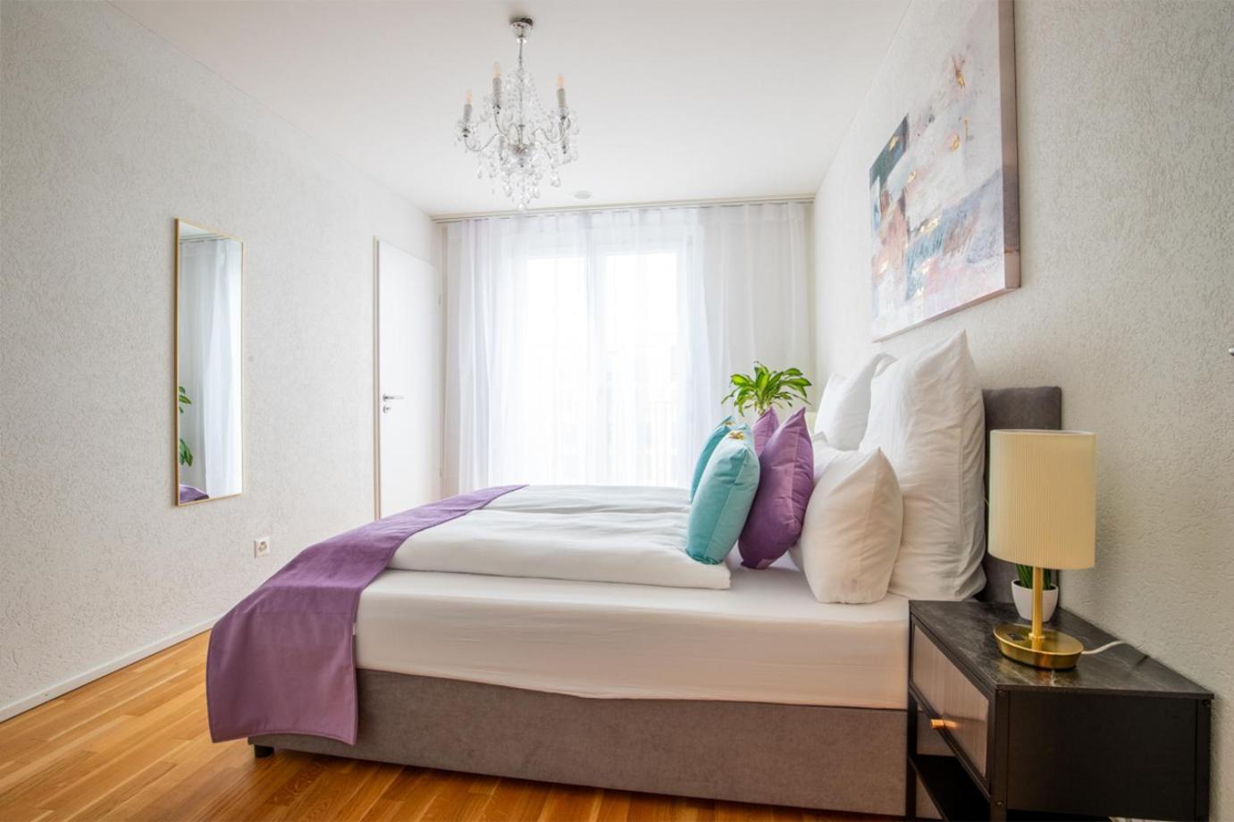 Special Einstein I Apartment Basel, Messe Kleinbasel 10-Star Екстер'єр фото