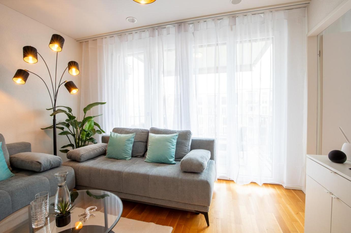 Special Einstein I Apartment Basel, Messe Kleinbasel 10-Star Екстер'єр фото